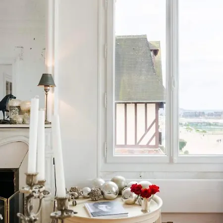 Magnifique Avec Cheminée Sur La * Trouville-sur-Mer