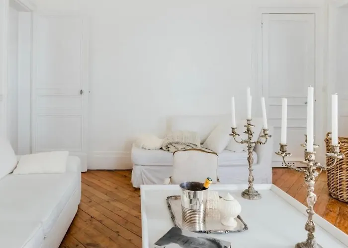 Magnifique Avec Cheminee Sur La * Trouville-sur-Mer